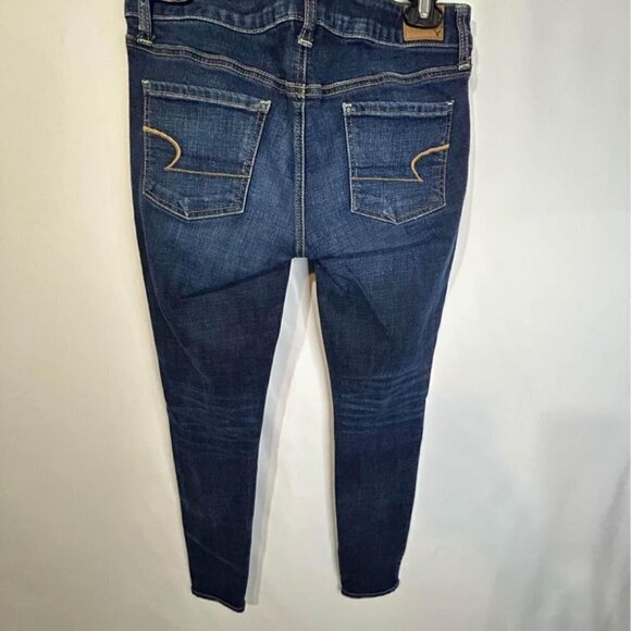 American Eagle super stretch jegging. Size 8. New condition. - Picture 6 of 9